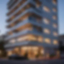 Exterior view of a modern Mid-Wilshire apartment complex